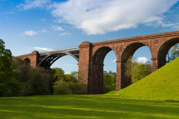 Viaducto de Lune en Yorkshire Dales National Park, Gran Bretaña — Foto de Stock