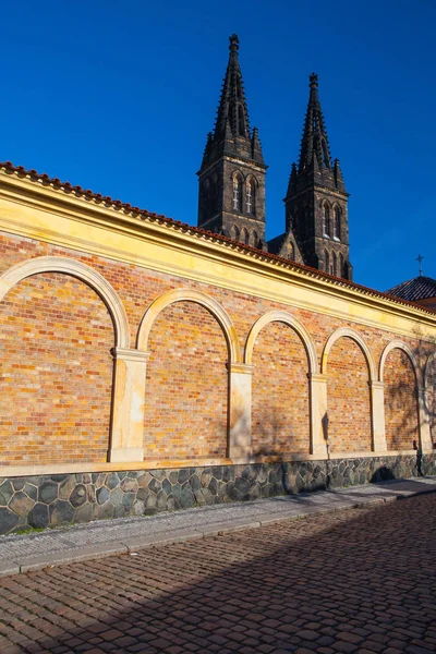 Bazilika svatého Petra a svatého Pavla, Praha. — Stock fotografie