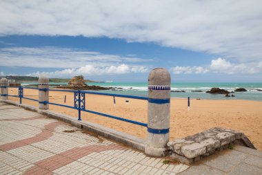 El Sardinero beach promenade, Santander, İspanya