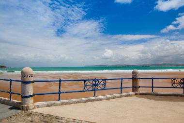 Santander sahil mesire ve sörfçü beach, İspanya