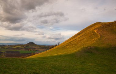 Rana hill tepesinden görüntüleyin. Sonbahar sahne Central Bohemian Highlands, Çek Cumhuriyeti