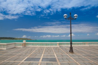 El Sardinero beach promenade, Santander, İspanya