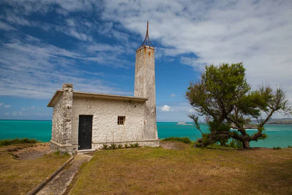 Alte kapelle auf magdalena peninusula in santander, spanien — Stockfoto