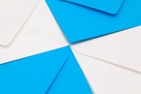Farklı renkli zarflar — Stok fotoğraf