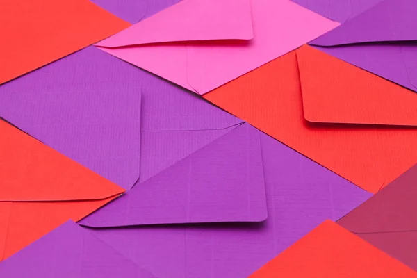 異なる色の封筒 — ストック写真