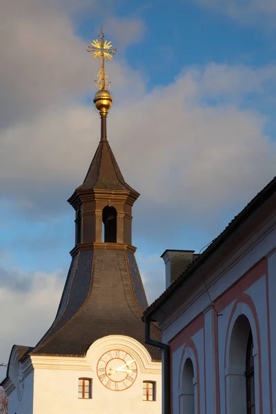 Kerk van Saint Judas Thaddeüs - Dobrichovice — Stockfoto