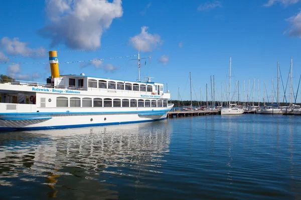 Ruegen Island Germany September 2015 White Yachts Harbor Ruegen Island — Fotografia de Stock