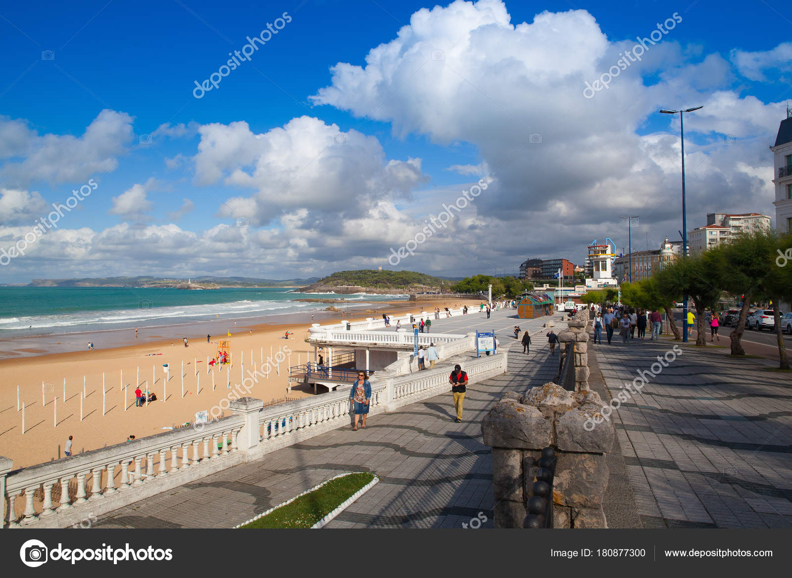 El Sardinero waterfront promenade and surfer beach. Spain – Stock Editorial  Photo © CaptureLight #180877300