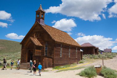 Bodie, özgün bir hayalet kasaba geç 180 üzerinden eski binalar
