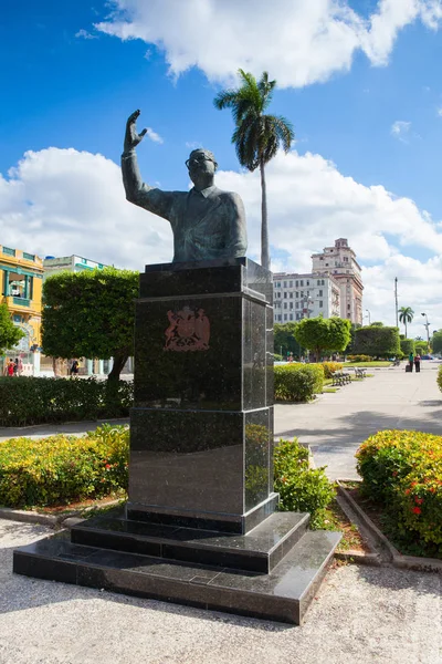 Monument de Salvator Allende, premier président socialiste du Chili , — Photo