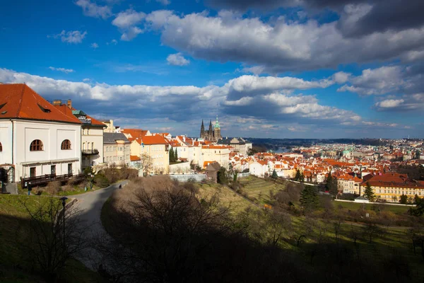 Praga Czechy Marca 2015 Panorama Pragi Wiosnę Widok Tarasu Klasztor — Zdjęcie stockowe