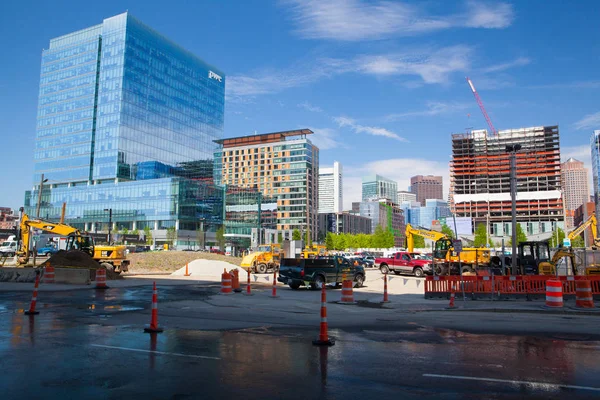 Mattina vista della costruzione lungo il lungomare di South Boston — Foto Stock