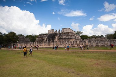 Chichen Itza, Meksika için görkemli Maya harabelerini.