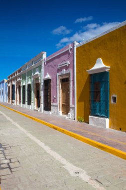 Tipik koloni Campeche, Meksika sokak. 