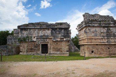 Chichen Itza, Meksika için görkemli Maya harabelerini.