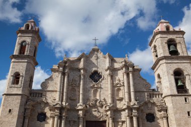 Plaza de la Catedral in Old Havana , Cuba