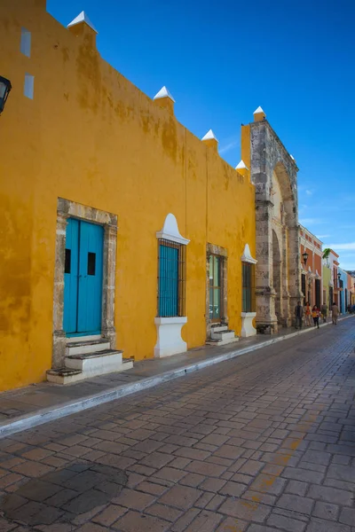 Campeche Mexico January 2018 Typical Colonial Street Campeche Mexico Historic — Stock Photo, Image