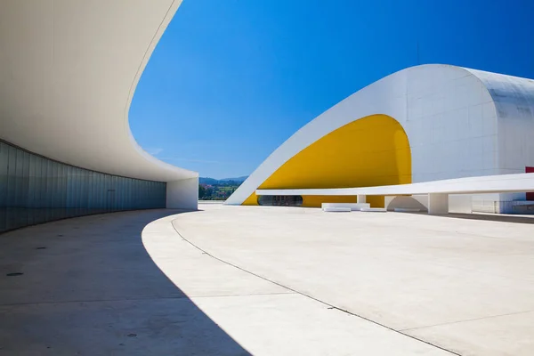 Aviles España Julio 2017 Vista Del Edificio Del Centro Niemeyer — Foto de Stock