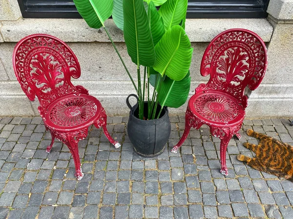 Dekoration vor dem Geschäft im Zentrum von Utrecht. — Stockfoto