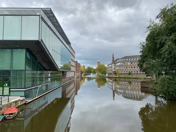 Amsterodamská univerzita je veřejnou univerzitou, Nizozemsko — Stock fotografie