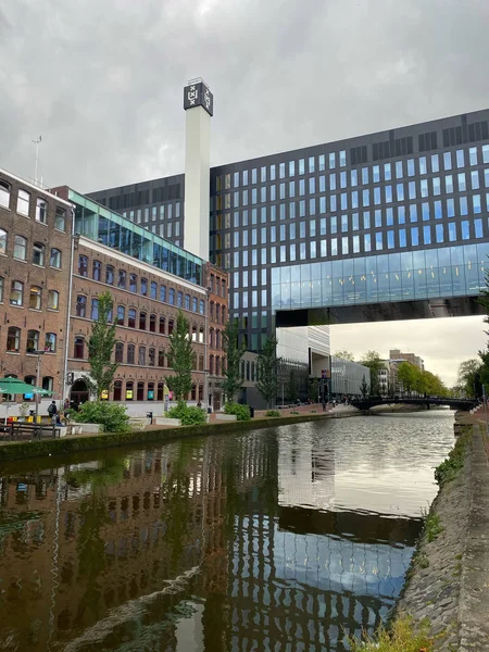 Amsterdams universitet är ett offentligt universitet, Nederländerna — Stockfoto