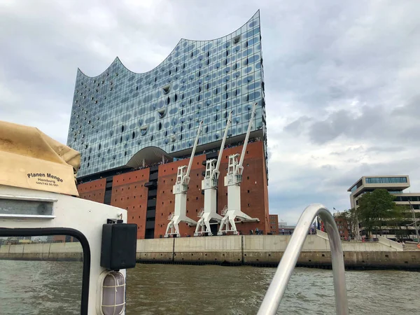 Zicht op Elbe Philharmonic een concertzaal — Stockfoto