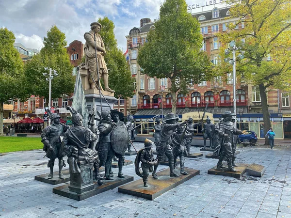 Famous  Night Watch on Rembrandt Square, Amsterdam, Netherlands — Stock Photo, Image