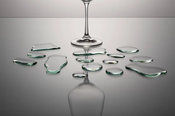 Verre Vin Vide Sur Fond Dégradé Propre Boire Des Verres — Photo