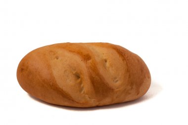 küçük topuz somun ekmek beyaz arka plan üzerinde izole
