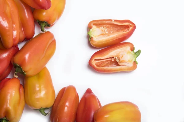 Sweet pepper cut into halves — Stock Photo, Image