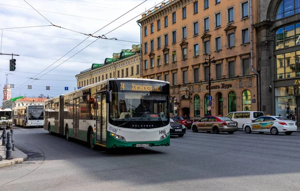 April 2018 Petersburg Russia Regular Bus Nevsky Prospekt — Stock Photo, Image