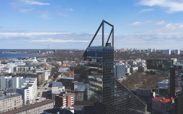 Nisan 2018 Tallinn Estonya Tallinn Deki Modern Kamaraların Binaların Gözlem — Stok fotoğraf