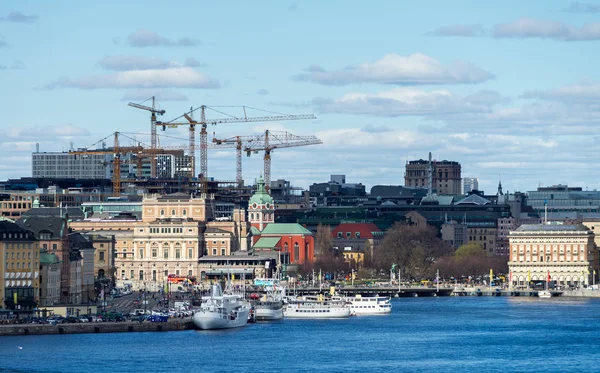 April 2018 Stockholm Sverige Byggkranar Över Stockholms Historiska Centrum Klart — Stockfoto