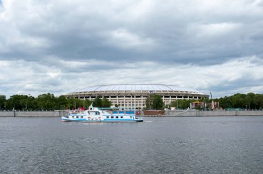 MOSCOW, RUSSIA - Haziran 04, 2017 Moskova 'daki Luzhniki spor kompleksinin büyük spor arenası