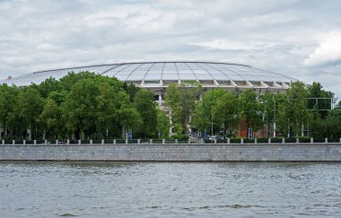 MOSCOW, RUSSIA - Haziran 04, 2017 Moskova 'daki Luzhniki spor kompleksinin büyük spor arenası