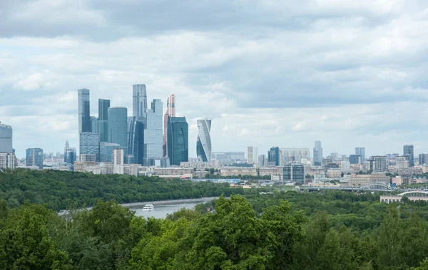 Moscow Russie Juni 2017 Zicht Wolkenkrabbers Van Het Zakencentrum Van — Stockfoto