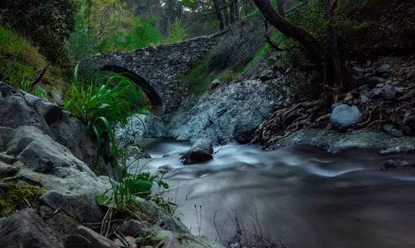 Ponte Veneziana Pedra Antiga Nas Montanhas Troodos Ilha Chipre — Fotografia de Stock