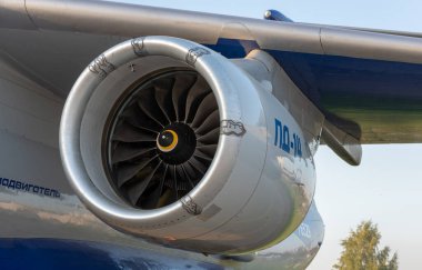 30 Ağustos 2019 Zhukovsky, Rusya. Rus sivil turbofan uçak motoru Pd-14 geliştirme aşamasında United Engine Corporation.