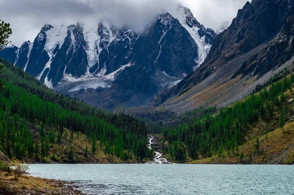 Lago Shavlinskoye República Altai — Fotografia de Stock