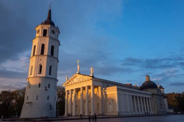 27 Nisan 2018 Vilnius, Litvanya. Vilnius 'taki St. Stanislav Katedrali.