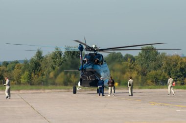 30 Ağustos 2019. Zhukovsky, Rusya. Uluslararası Havacılık ve Uzay Salonu MAKS 2019 'da Rus orta-amaçlı Mil Mi-38 helikopteri..