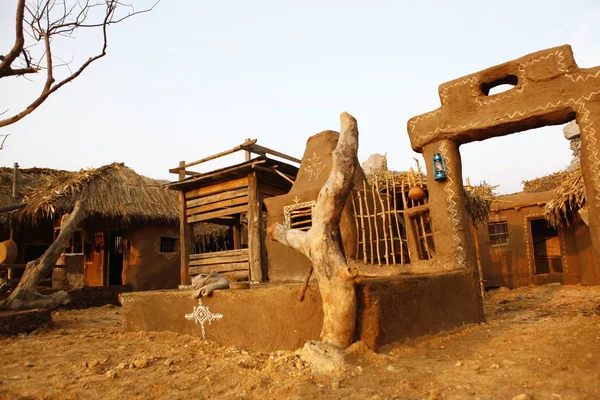 Village rural maison pauvre — Photo