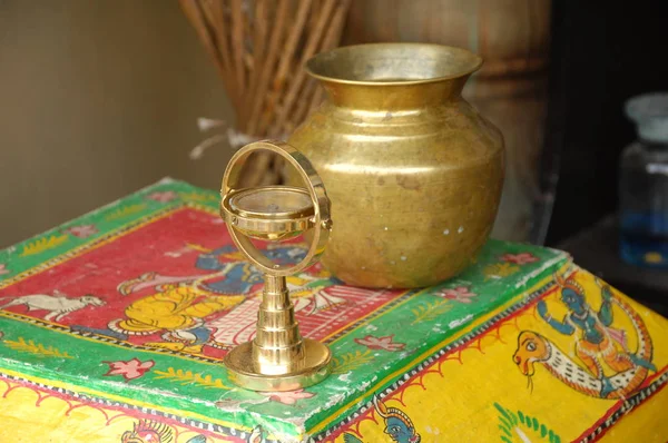 Antika kalede maskaralık