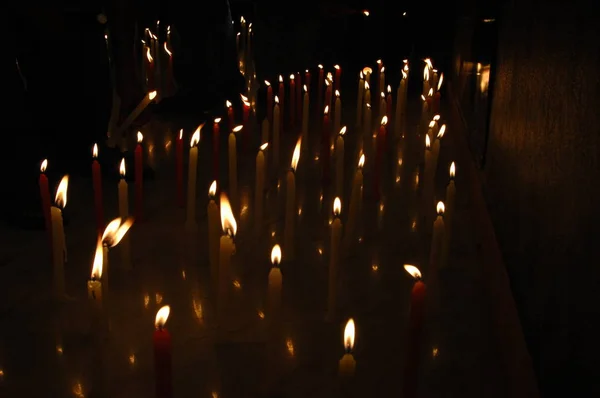 Vara de vela na igreja — Fotografia de Stock