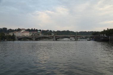 Prag Köprüsü