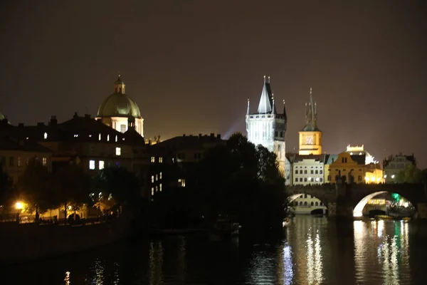 Altbau in Prag — Stockfoto