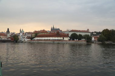 Prag 'daki eski bina