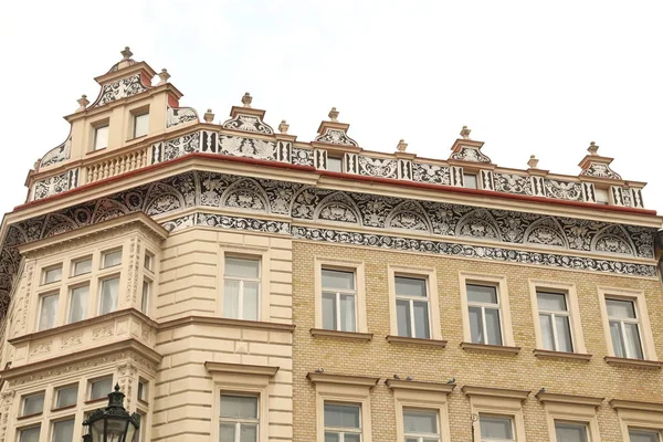 Stará budova v Praze — Stock fotografie