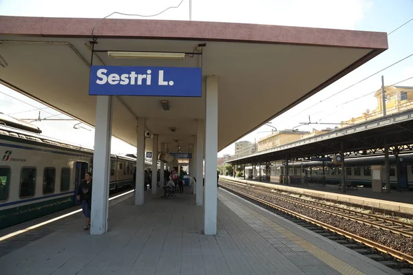 Bahngleise im ländlichen Raum — Stockfoto