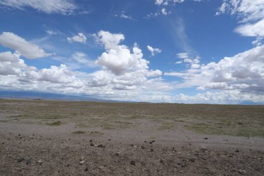 Mavi Gökyüzü ve Bulutlar